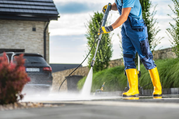 Best Oil Spill Cleanup  in Crandon Lakes, NJ